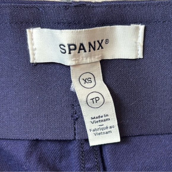 Spanx Stretch Twill Mini Skirt In Lapis Blue Women’s Size XS - Picture 6 of 8